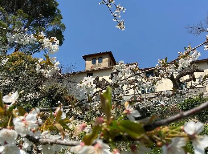 La Rocca *